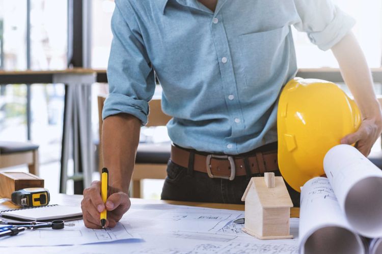 Questions to ask a contractor before hiring